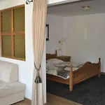セントラル ホテル 4*