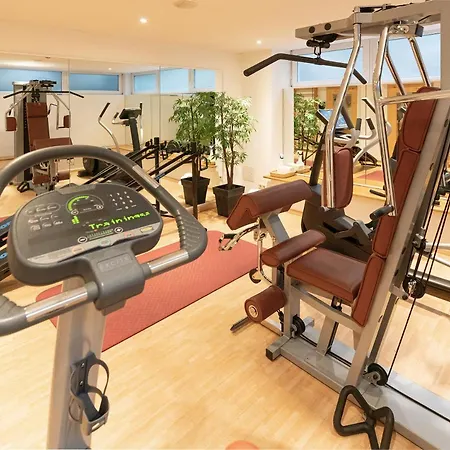 Hotel Central Ζέεφελντ