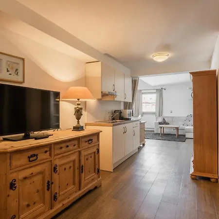 Ξενοδοχείο Hotel Central 4*