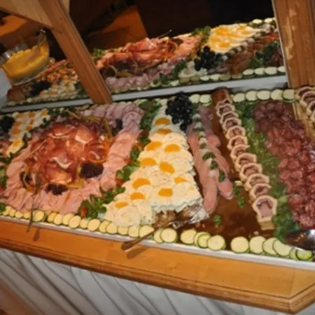 Hotel Central Ξενοδοχείο Ζέεφελντ