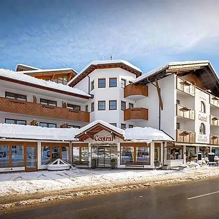 Hotel Central Hotel Seefeld in Tirol