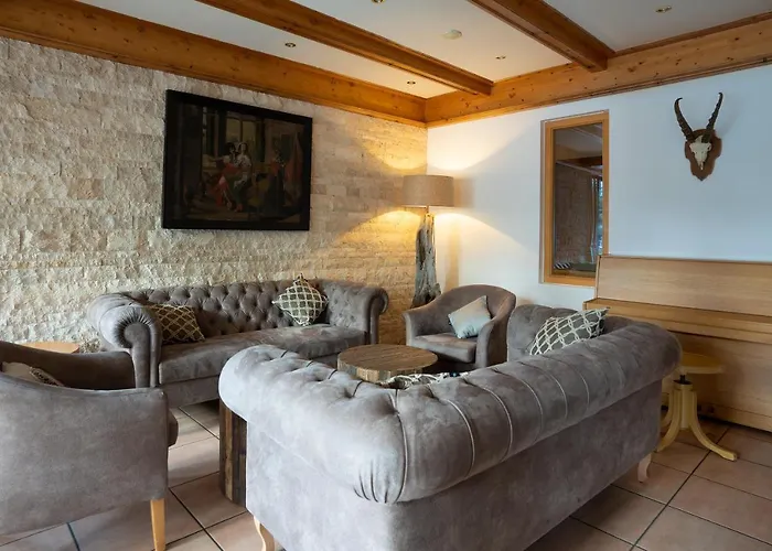 Hotell Hotel Central Seefeld in Tirol