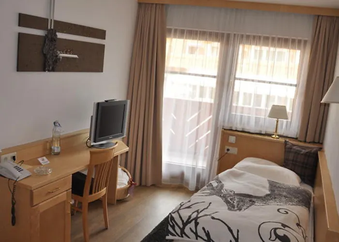 Hotell Hotel Central 4*