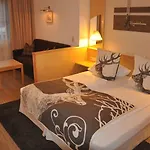 Hotel Central Готель